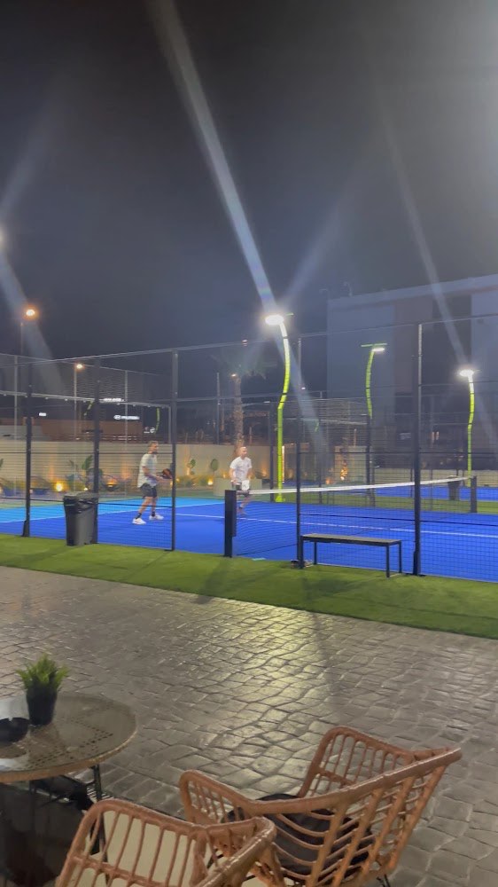 4 Seasons Padel Club